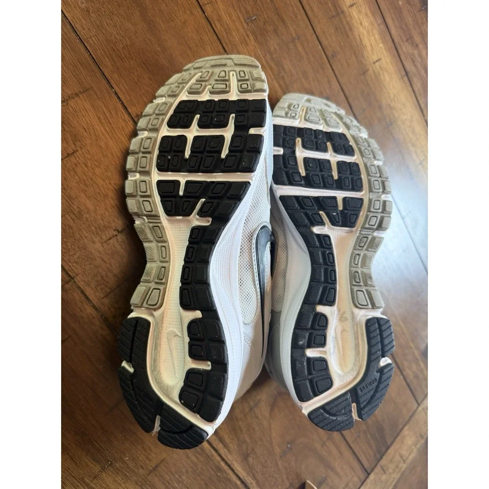 Nike Womens Air‎ Relentless light Gray Running Shoes Sz 7
